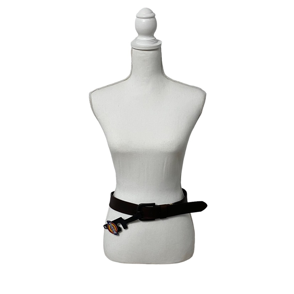 *NWT* Men's Dickies Casual‎ Everyday Fall Winter Chic Dark Brown Leather Belt 32